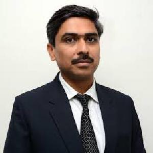 Jayesh Kr Jha, Oncologist in Kolkata - Appointment | hospitalslisting